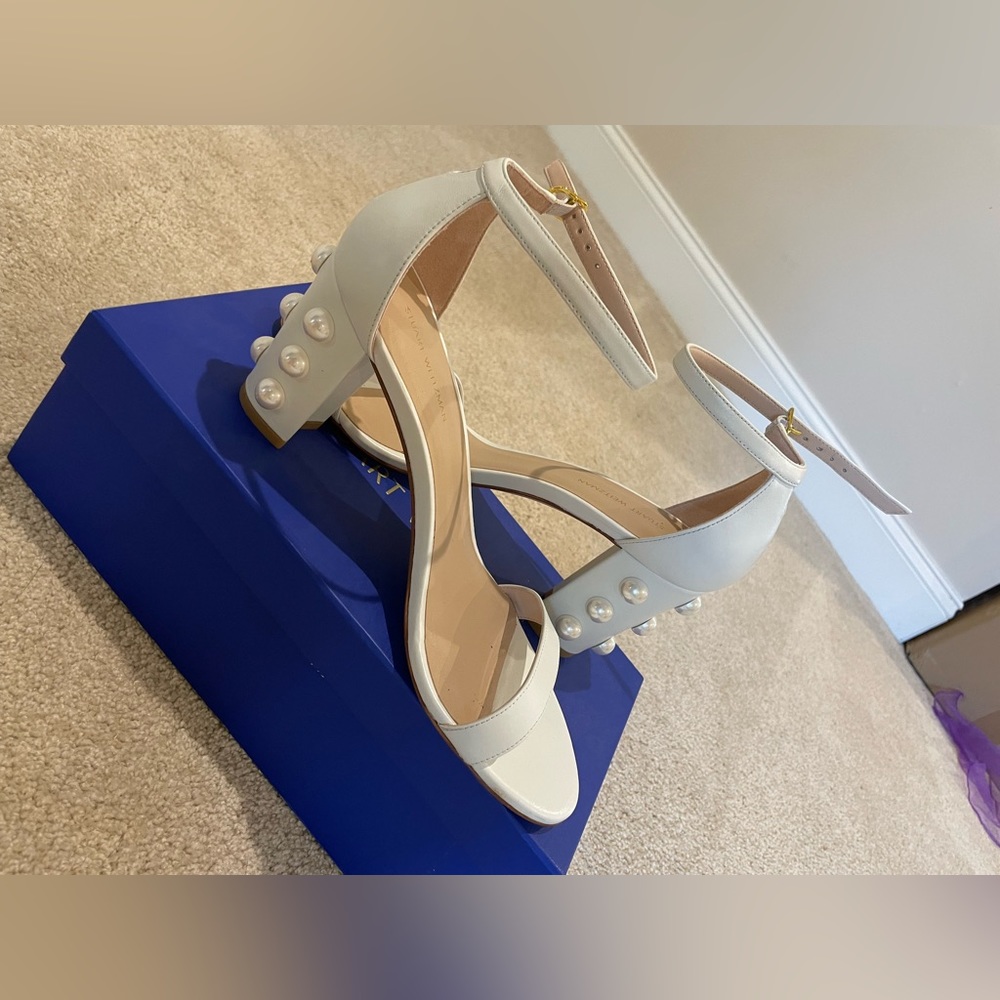 Stuart Weitzman, white pearl-studded block heel shoes, size 9.5